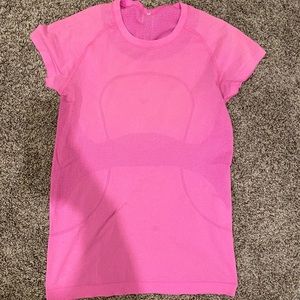 Lululemon Swiftly Tech